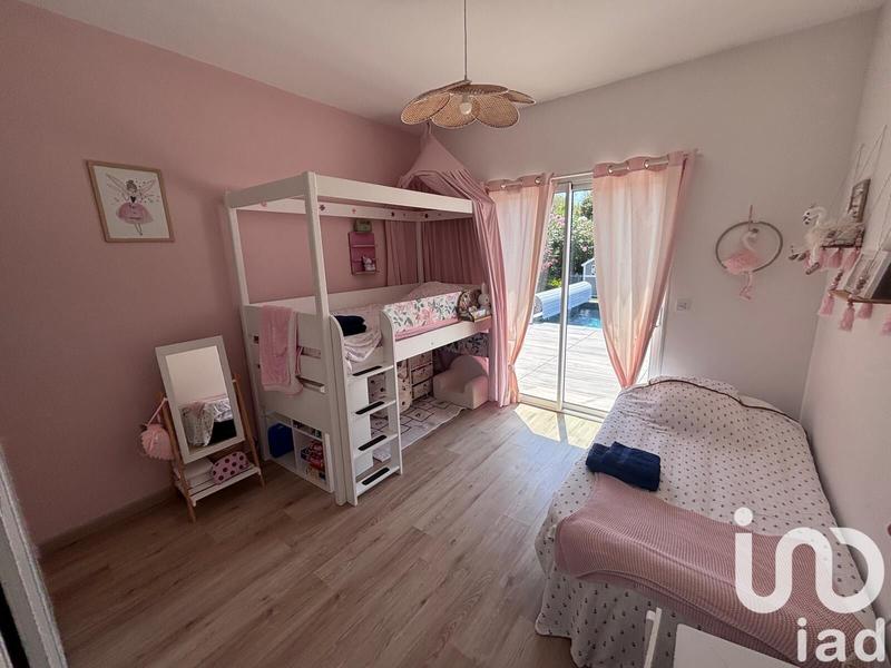 Maison - 207 m² - 8 pièces