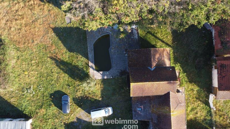 Maison - 200 m² - 6 pièces