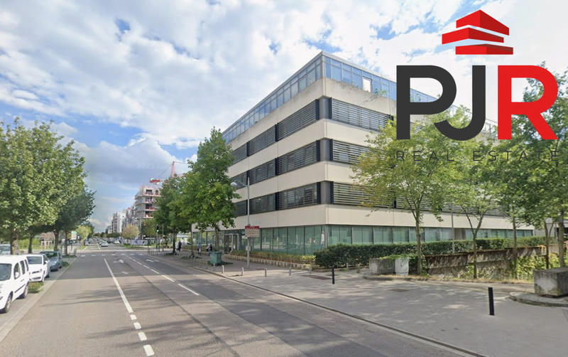 Bureau - 627 m²