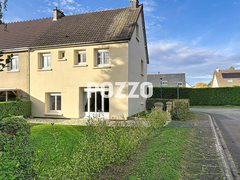 Maison - 92 m² - 6 pièces