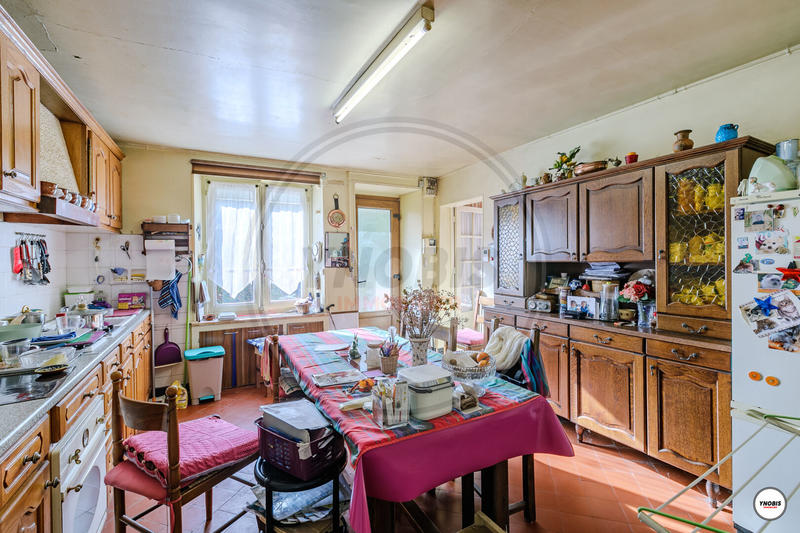 Maison - 300 m² - 10 pièces