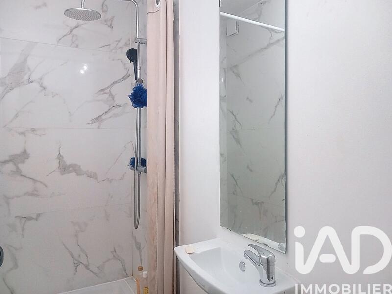 Appartement - 81 m² - 6 pièces