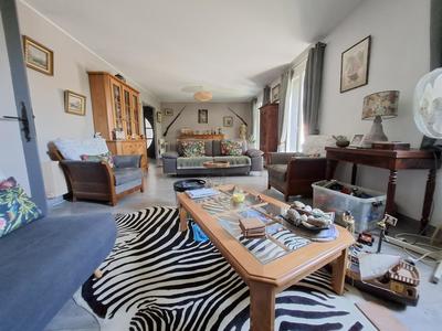 Maison - 112 m² - 5 pièces