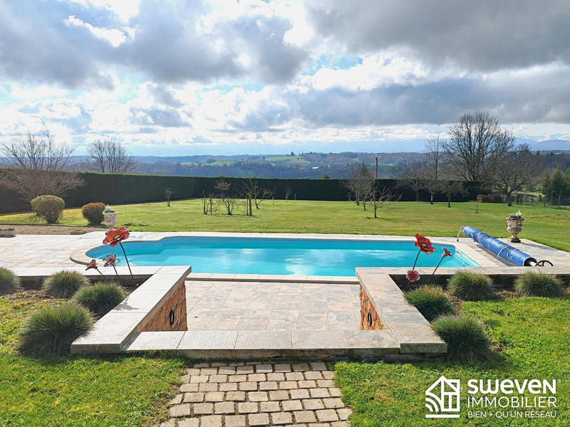 Maison - 175 m² - 5 pièces