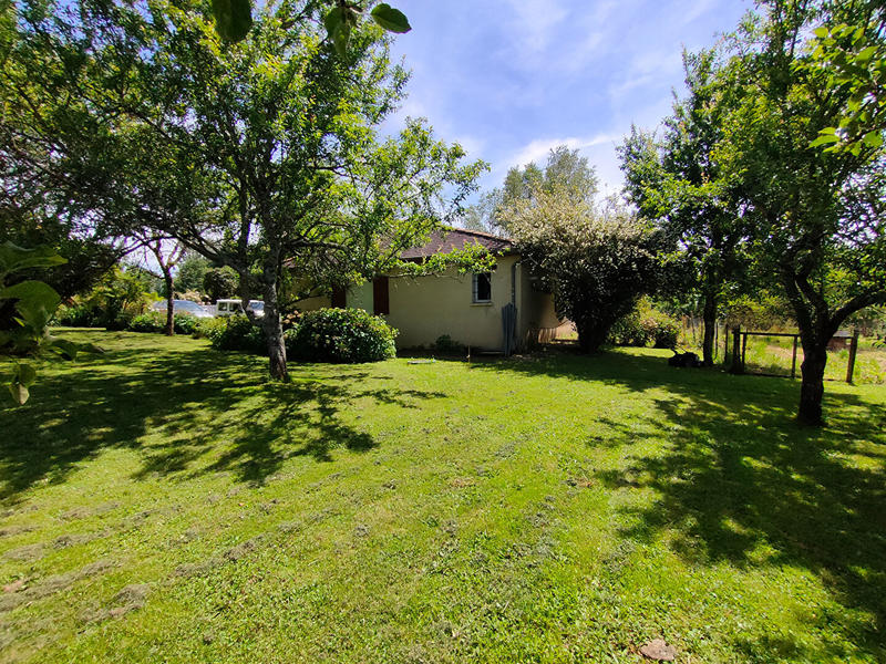 Maison - 95 m² - 3 pièces