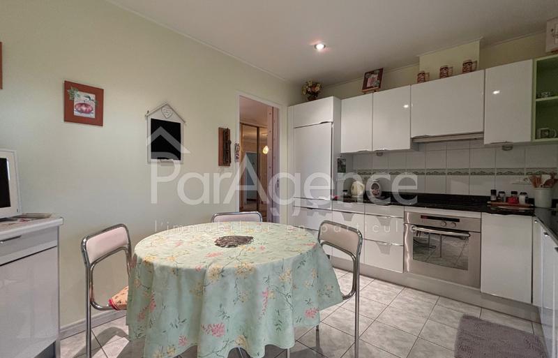 Maison - 120 m² - 4 pièces