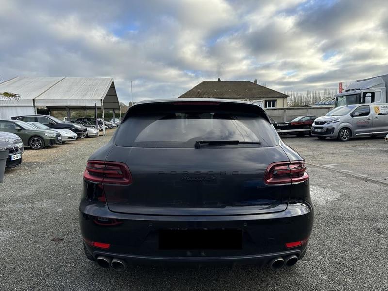 Porsche Macan s