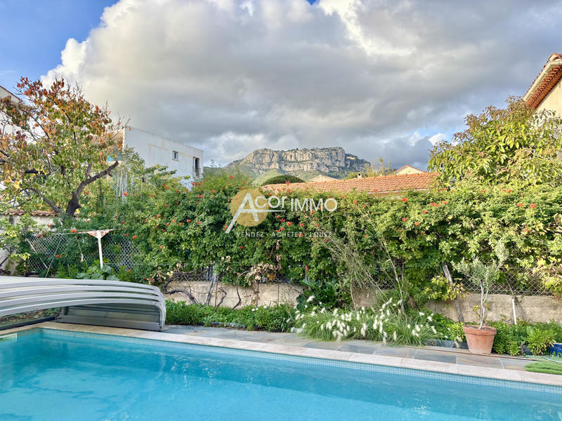 Maison - 170 m² - 6 pièces