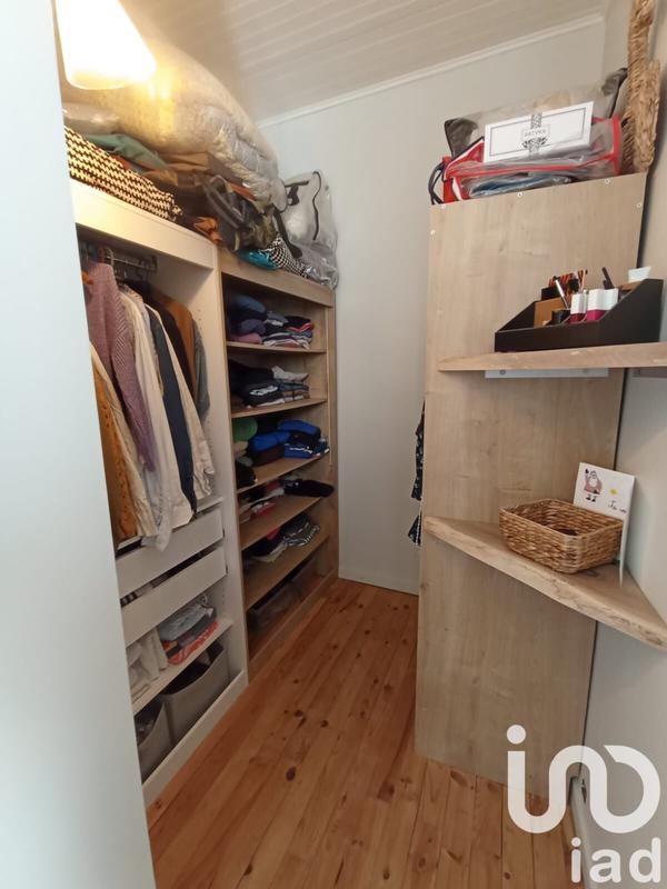 Maison - 210 m² - 8 pièces