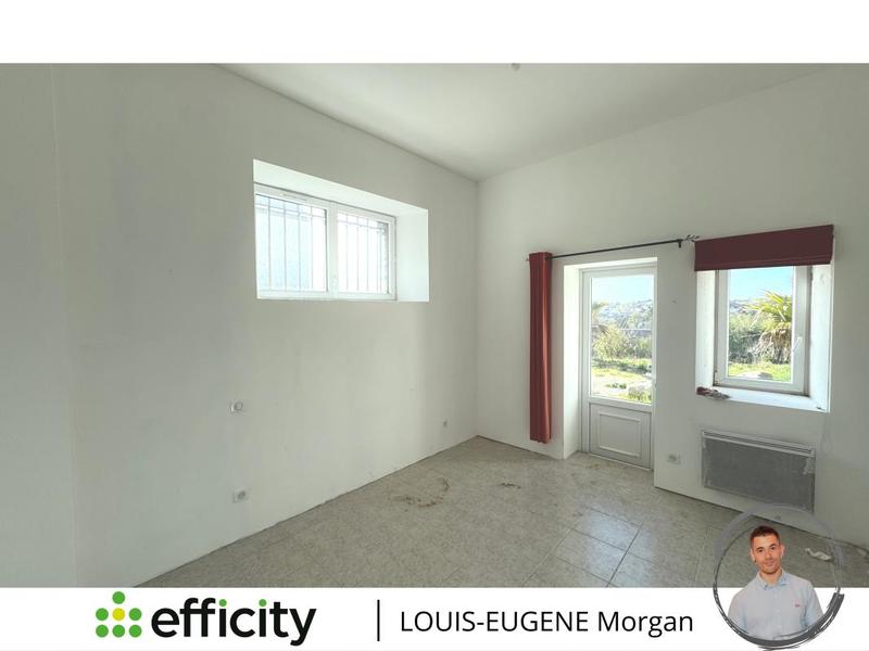 Maison - 181 m² - 9 pièces