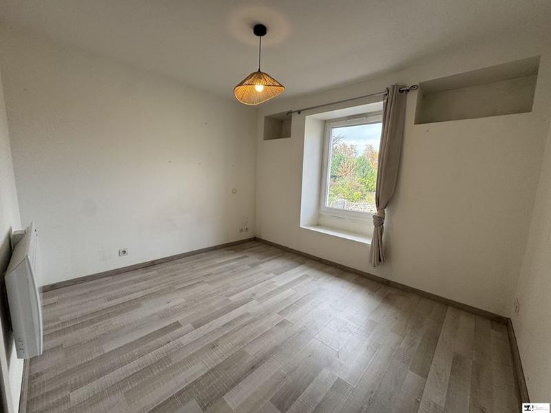 Maison de village - 91 m² - 5 pièces