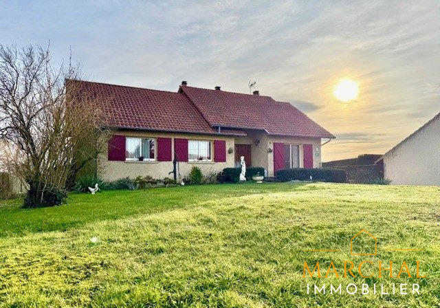 Maison traditionnelle - 200 m² - 8 pièces