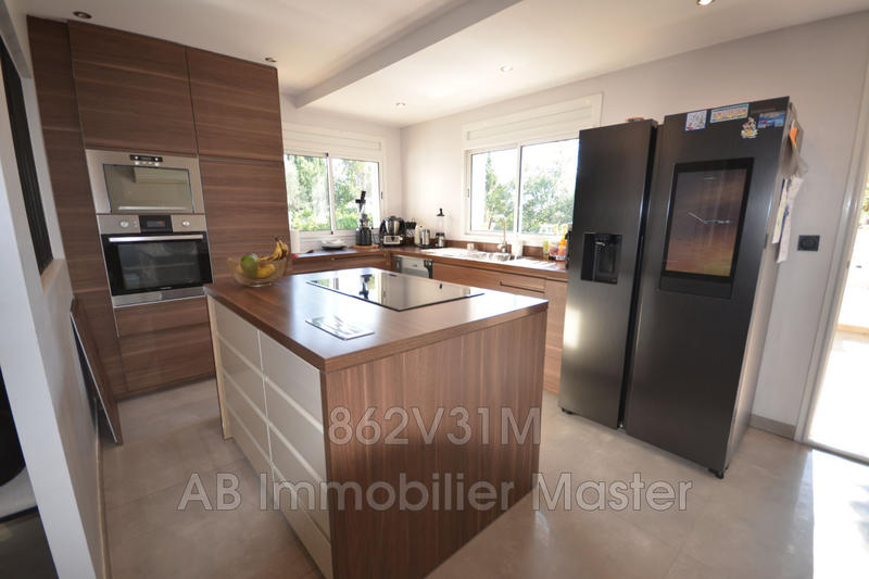 Maison - 162 m² - 6 pièces