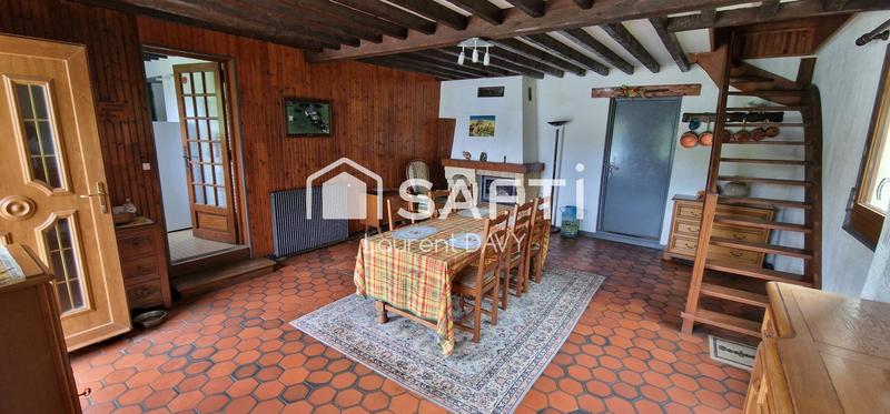 Maison - 184 m² - 9 pièces
