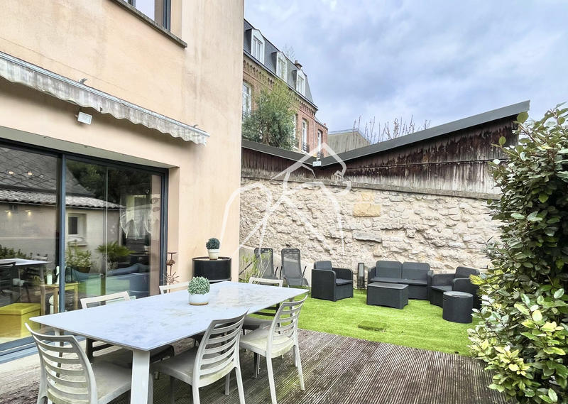 Appartement - 108 m² - 4 pièces