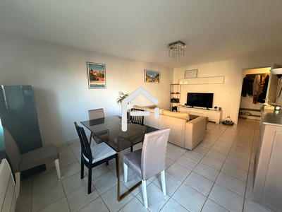 Appartement - 71 m² - 3 pièces