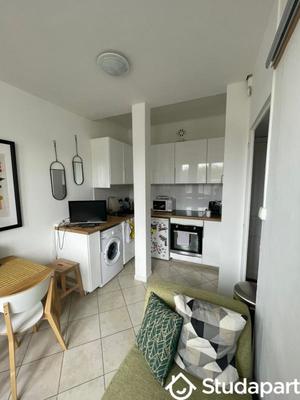 Chambre - 11 m² - 1 pièce