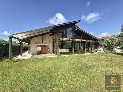 Maison - 148 m² - 5 pièces