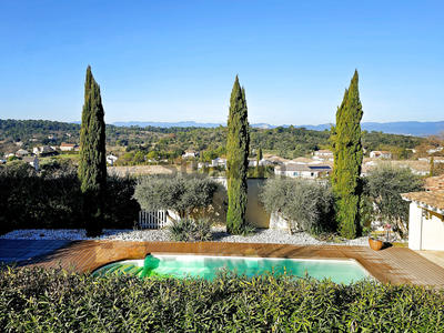 Mas - 233 m² - 8 pièces