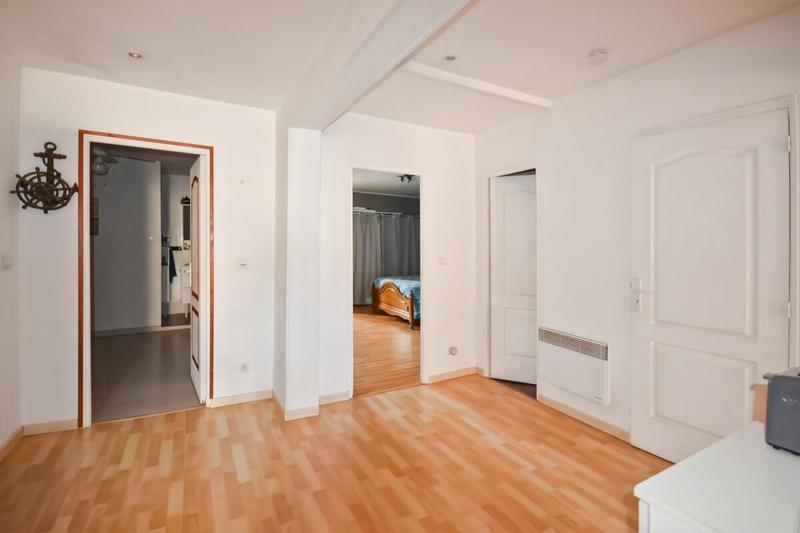 Maison - 224 m² - 6 pièces