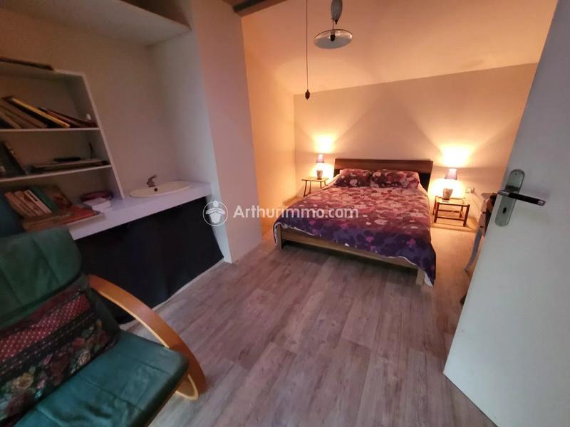 Maison - 215 m² - 7 pièces