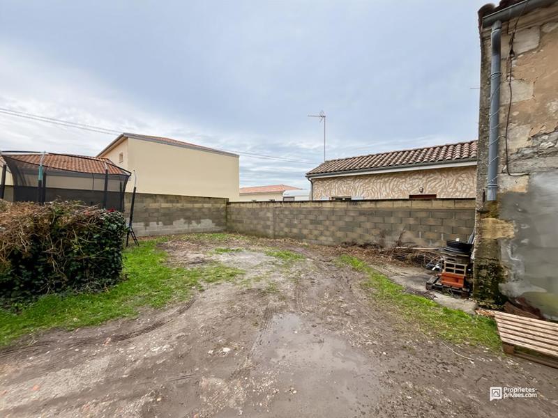 Immeuble - 245 m² - 10 pièces