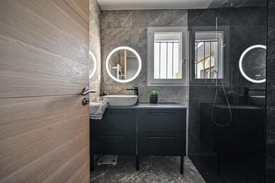 Maison contemporaine - 199 m² - 6 pièces