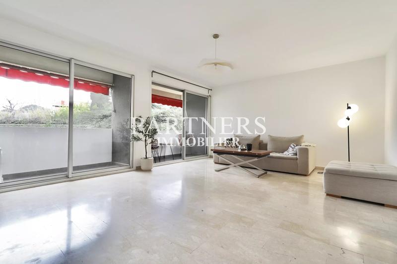 Appartement - 96 m² - 3 pièces