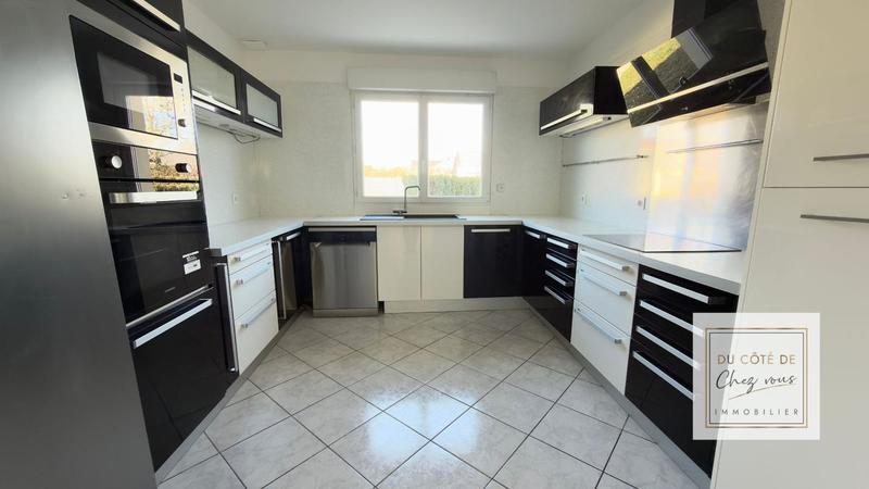 Maison - 148 m² - 6 pièces