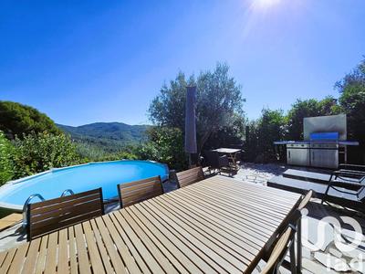 Maison - 120 m² - 4 pièces