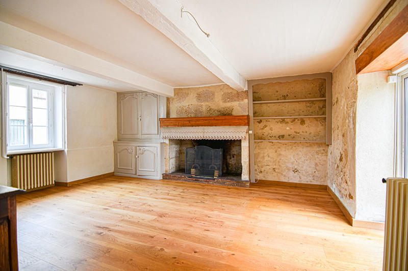 Maison de village - 180 m² - 6 pièces