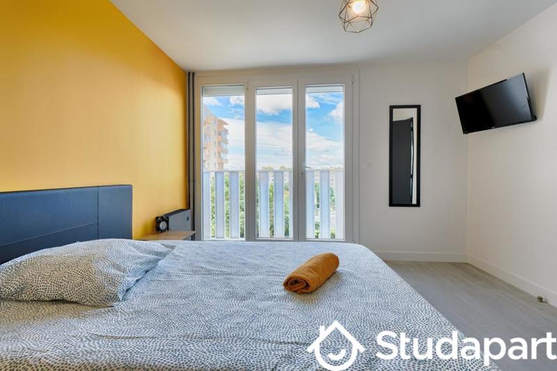 Chambre - 15 m² - 1 pièce