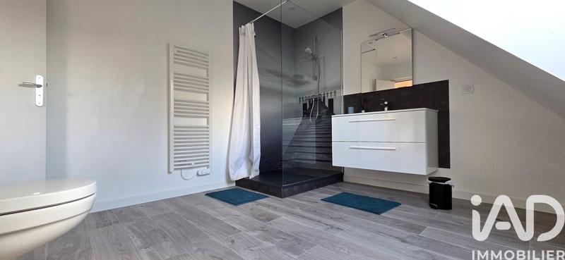 Maison - 144 m² - 5 pièces