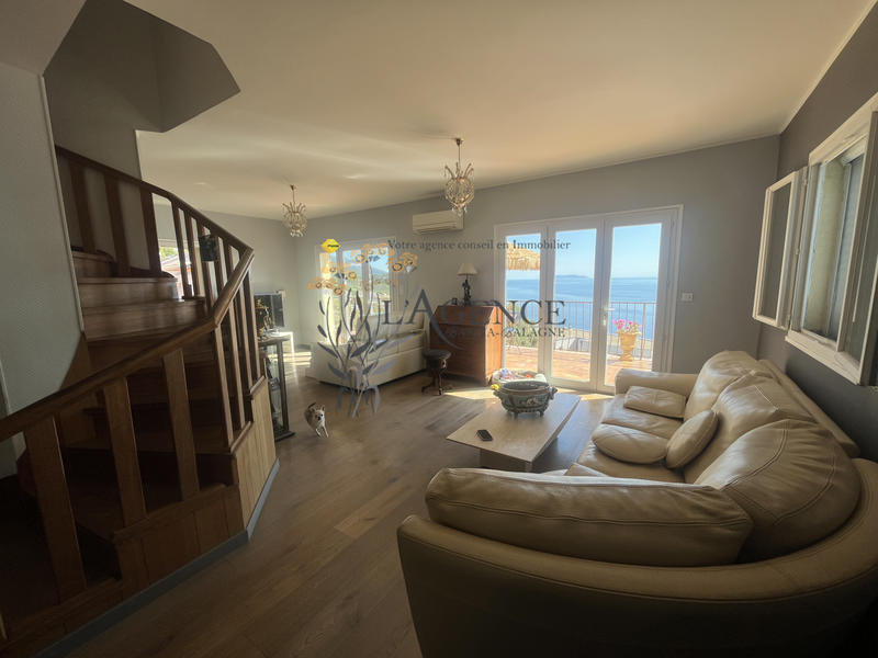 Maison - 190 m² - 5 pièces