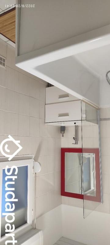 Chambre - 9 m² - 1 pièce