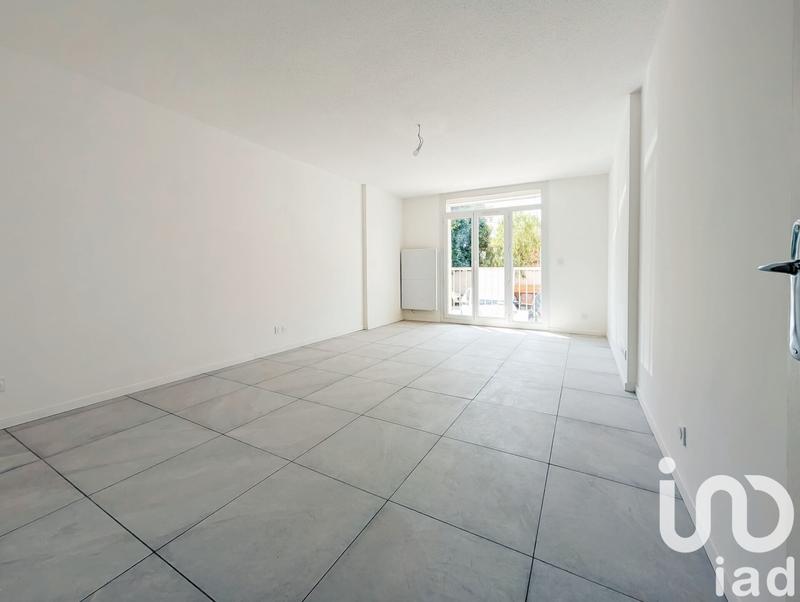 Appartement - 80 m² - 3 pièces