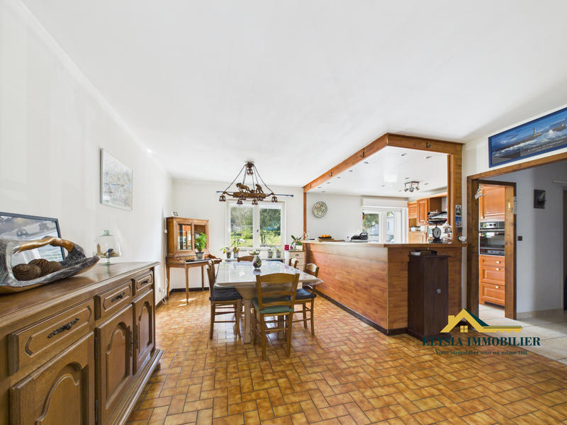 Maison - 130 m² - 6 pièces