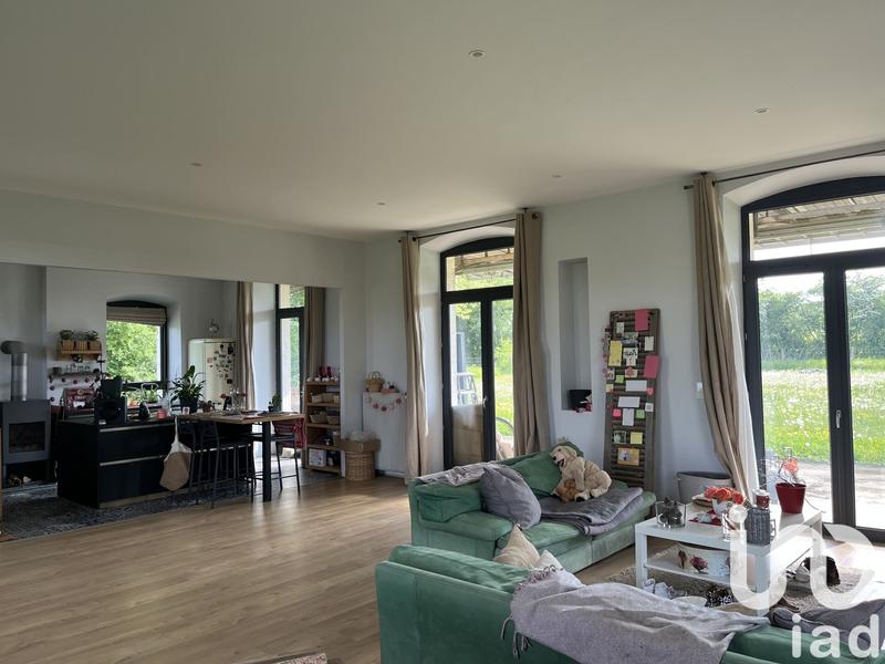 Maison - 143 m² - 5 pièces