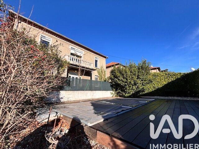 Appartement - 123 m² - 5 pièces