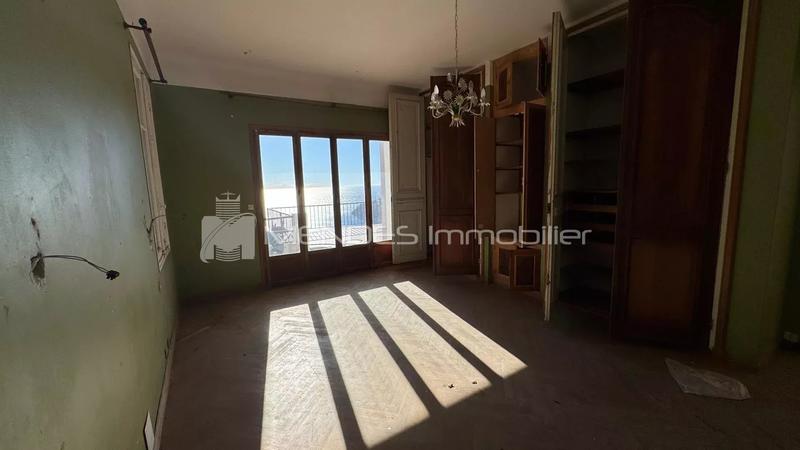 Villa - 597 m² - 11 pièces