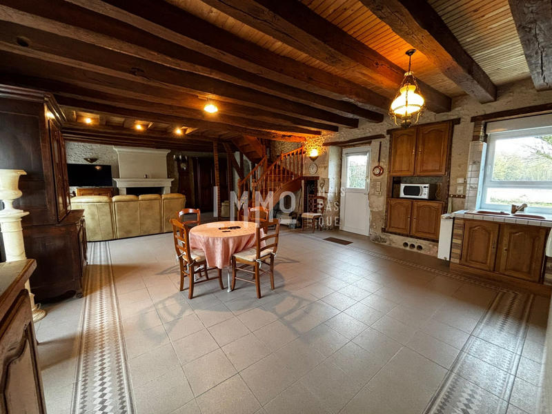 Maison - 173 m² - 9 pièces