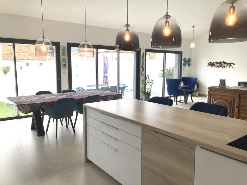 Maison contemporaine - 181 m² - 5 pièces