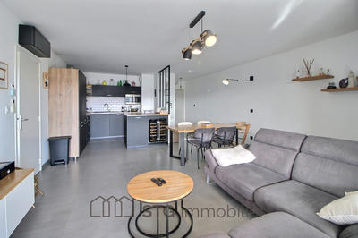 Appartement - 73 m² - 3 pièces
