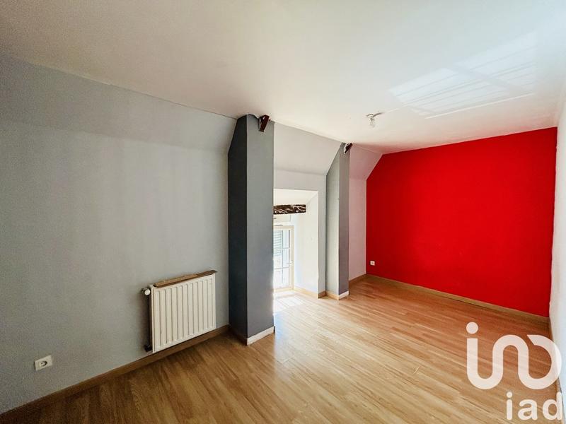 Maison - 240 m² - 6 pièces