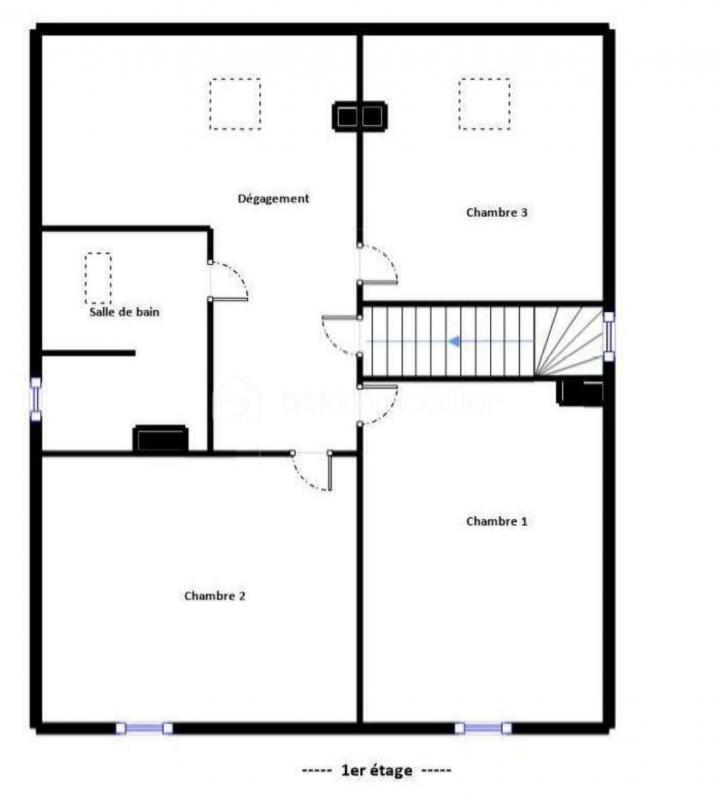 Maison traditionnelle - 150 m² - 8 pièces