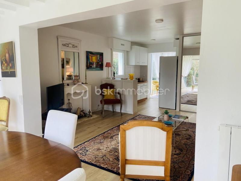 Appartement - 60 m² - 2 pièces