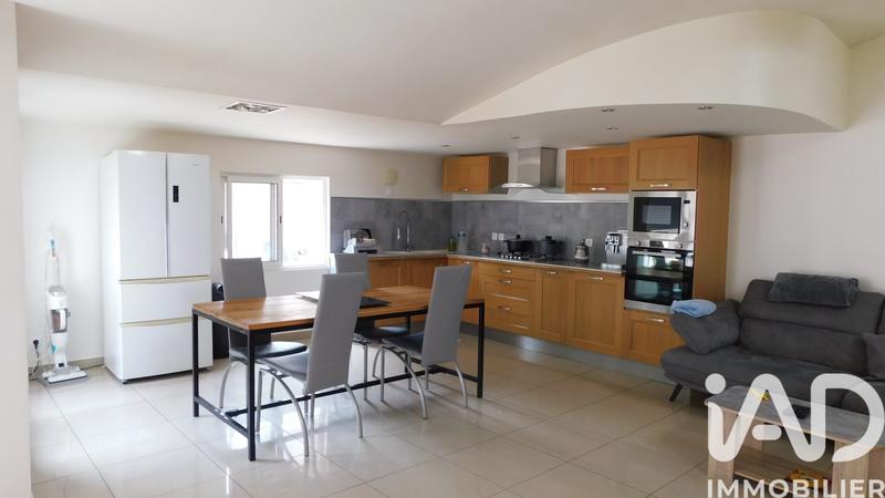 Maison - 84 m² - 4 pièces