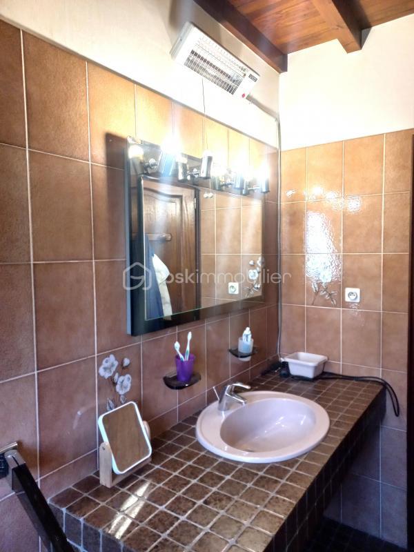 Maison traditionnelle - 135 m² - 7 pièces