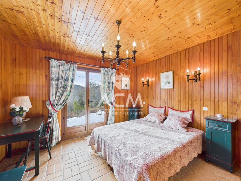 Châlet - 168 m² - 6 pièces