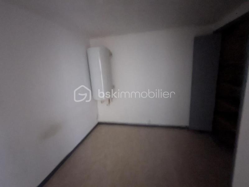 Maison traditionnelle - 250 m² - 11 pièces